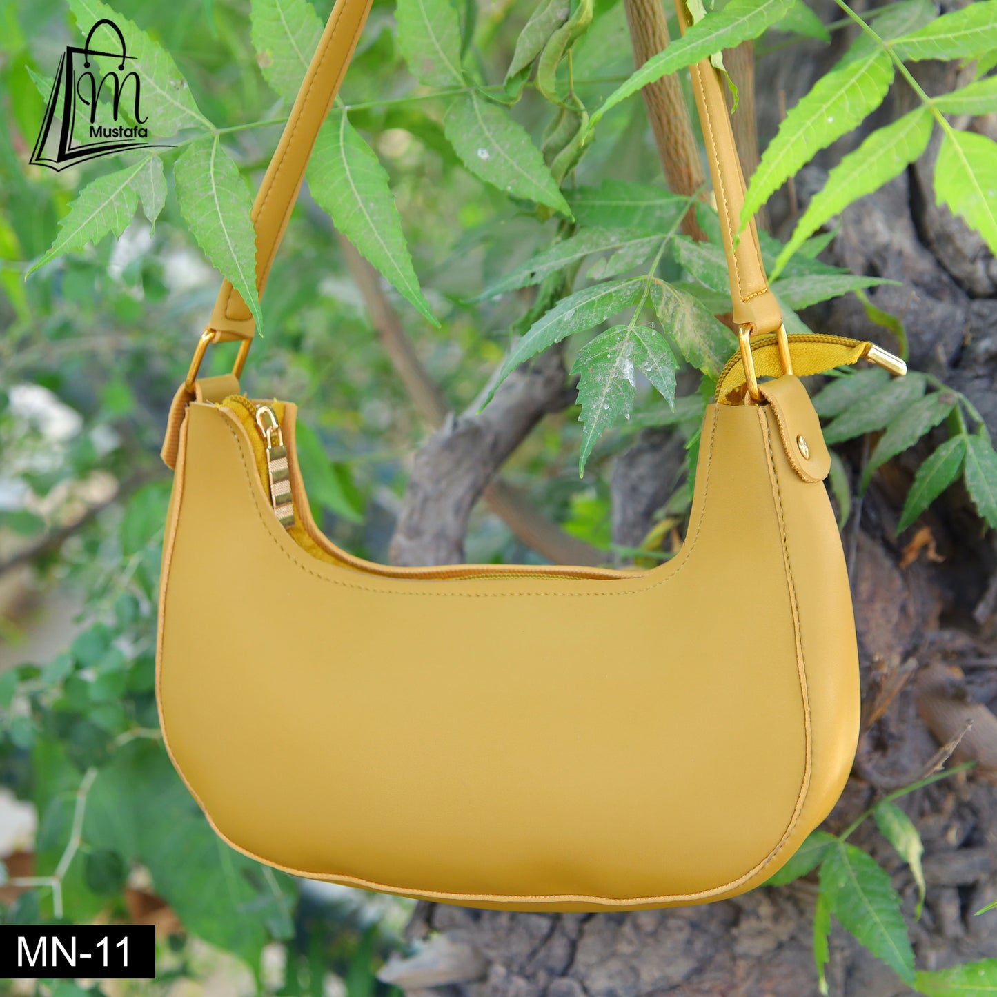 MOON BAG